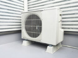 夏の電気代平均エアコン